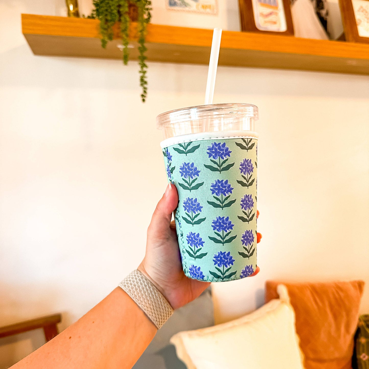Nantucket Spring Hydrangeas Iced Coffee Sleeve