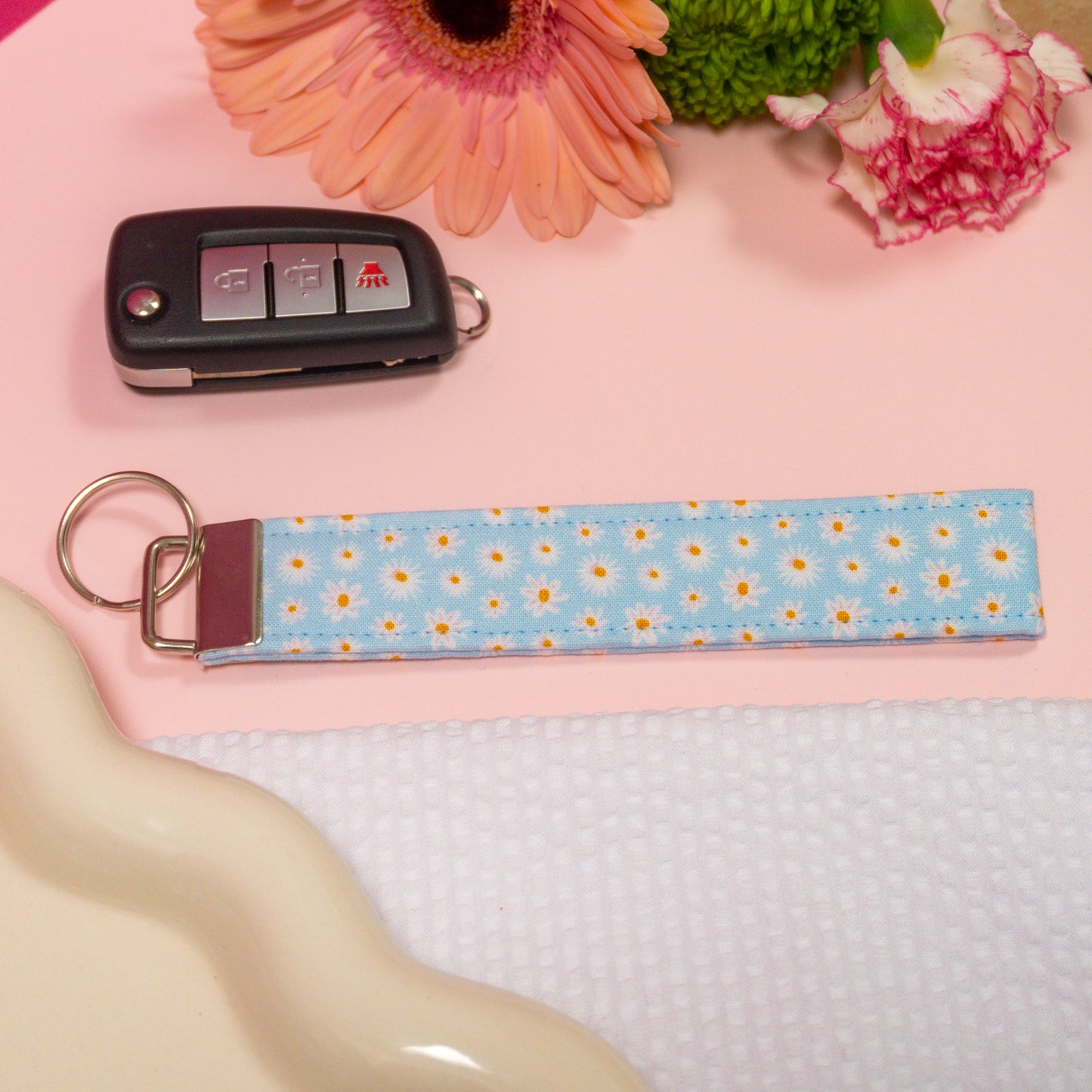 Key Fobs - Daisies Handmade Keychain