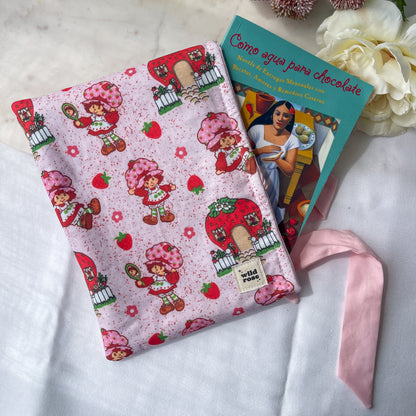 Bow Pink Strawberry Shortcake Book Sleeve