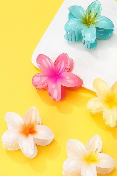 Hawaiian Flower Claw Clip